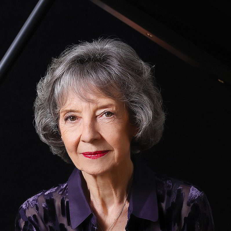 Photo de la pianiste Anne Queffélec